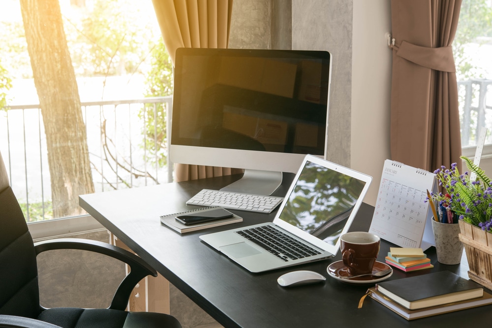 ordinateur bureau tout en un et pc portable